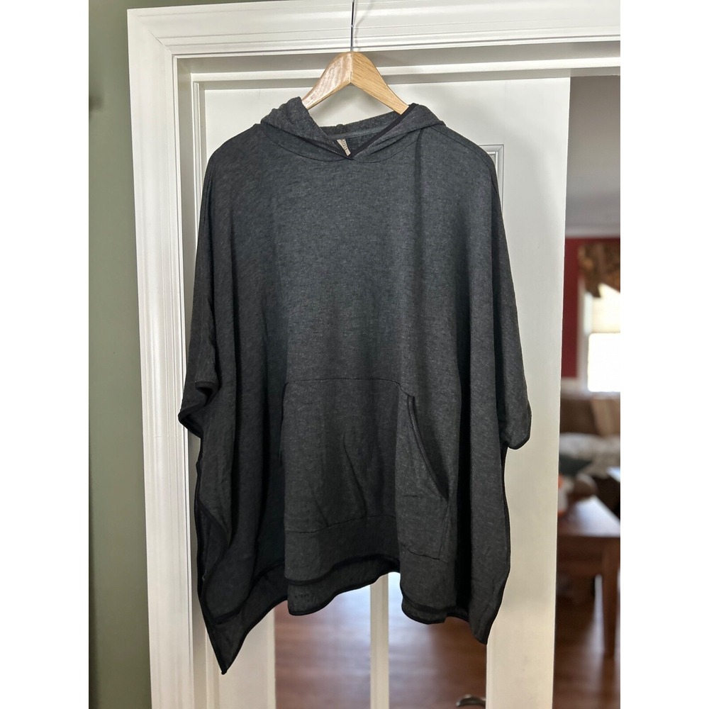 EUC Capote Gray Hooded Poncho Oversized Pullover Top Tunic Size M/L